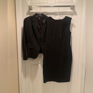Black Ann Taylor women’s suit